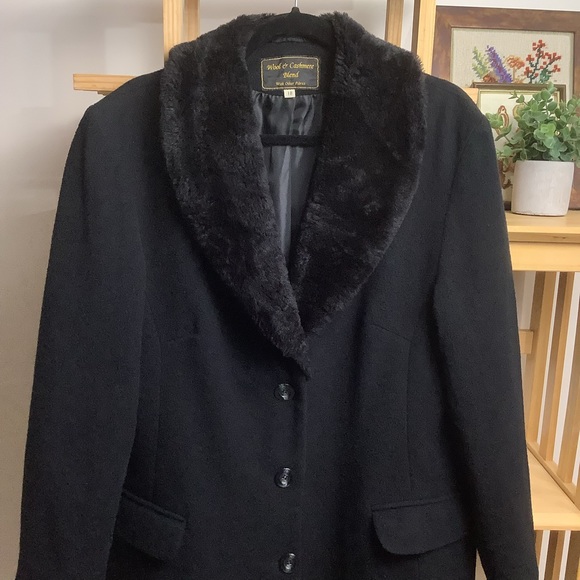 Jackets & Blazers - VTG Cashmere Wool Women’s Dress Coat Faux-Fur Shawl Collar Plus Size 18
